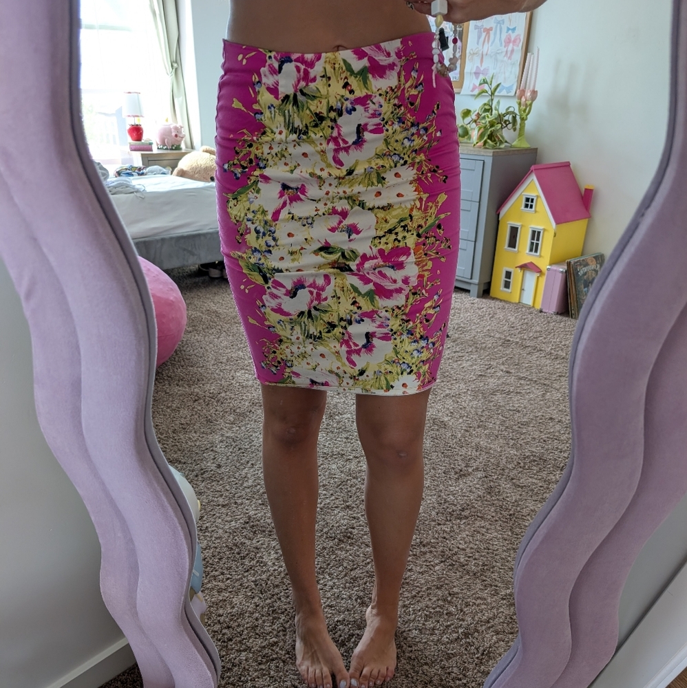 Eclectic Colorful Pink Floral Pencil Skirt Size 2